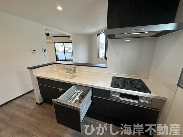 鎌倉市七里ガ浜２丁目　新築戸建のキッチン|キッチンスペース