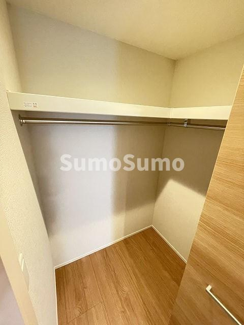 レリーフ南塚口の収納|たっぷりとした収納スペースです