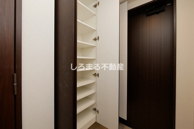 RJR堺筋本町タワーの収納
