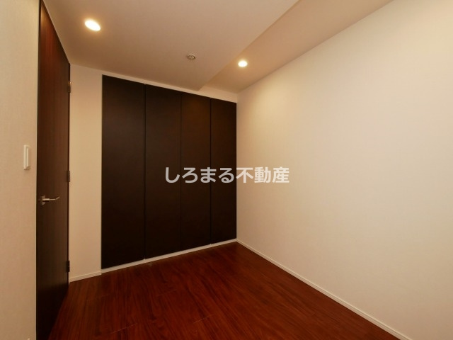 RJR堺筋本町タワーの洋室