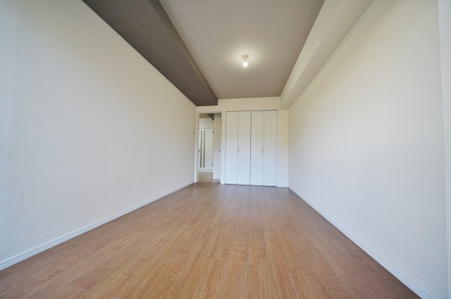 ホーユウパレス横浜羽沢★仲介手数料無料★（上星川小学校・保土ヶ谷中学校）の洋室