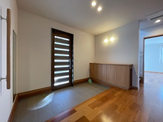 【玄関】 | 福島市泉早稲田中古住宅（Z）