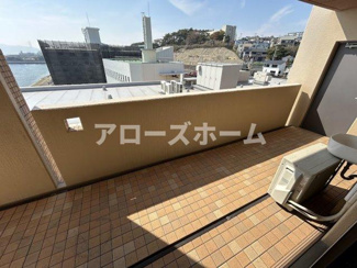 【バルコニー】