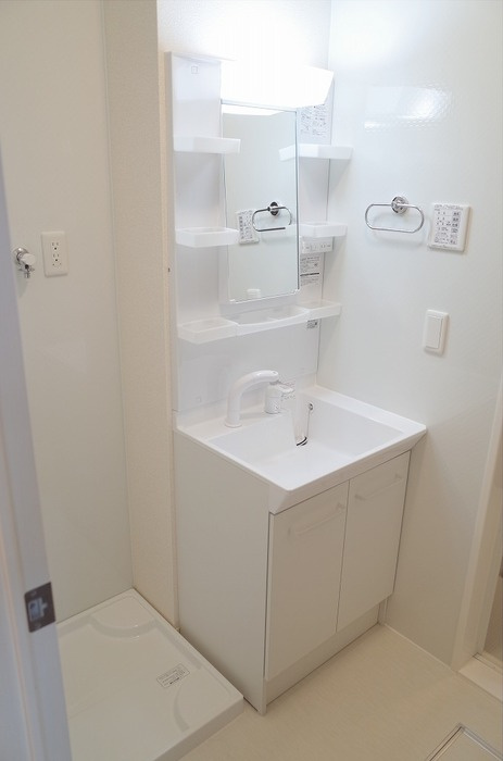 Ｄ－ｒｏｏｍ門前の洗面所