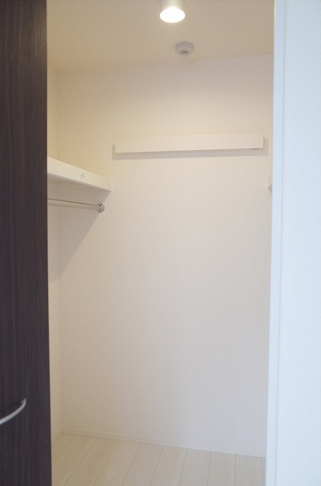 Ｄ－ｒｏｏｍ門前の収納