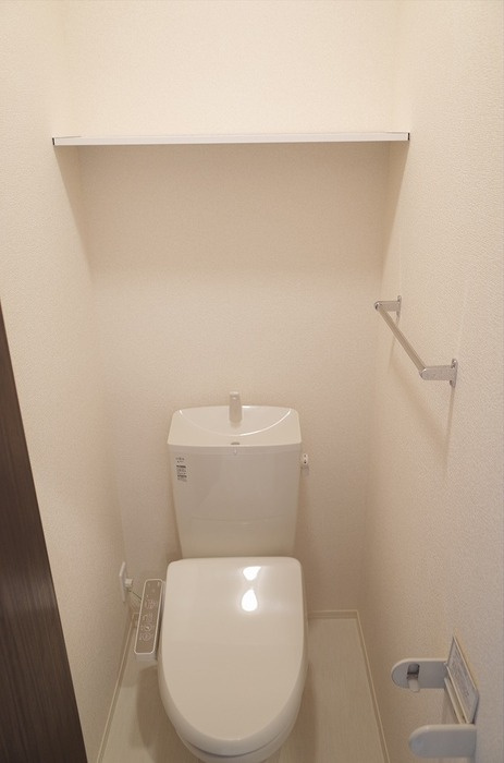 Ｄ－ｒｏｏｍ門前のトイレ
