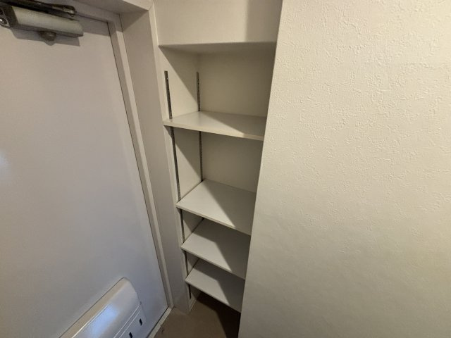 石屋川ロイヤルハイツの収納