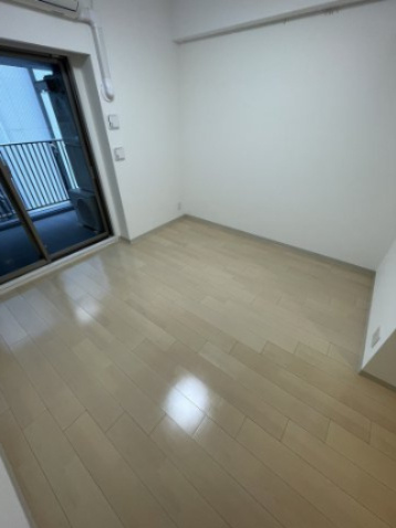 アーバネックス心斎橋の居間・リビング|ゆったり過ごせる居間です