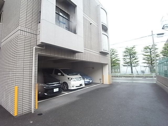 シェリール甲東園の外観