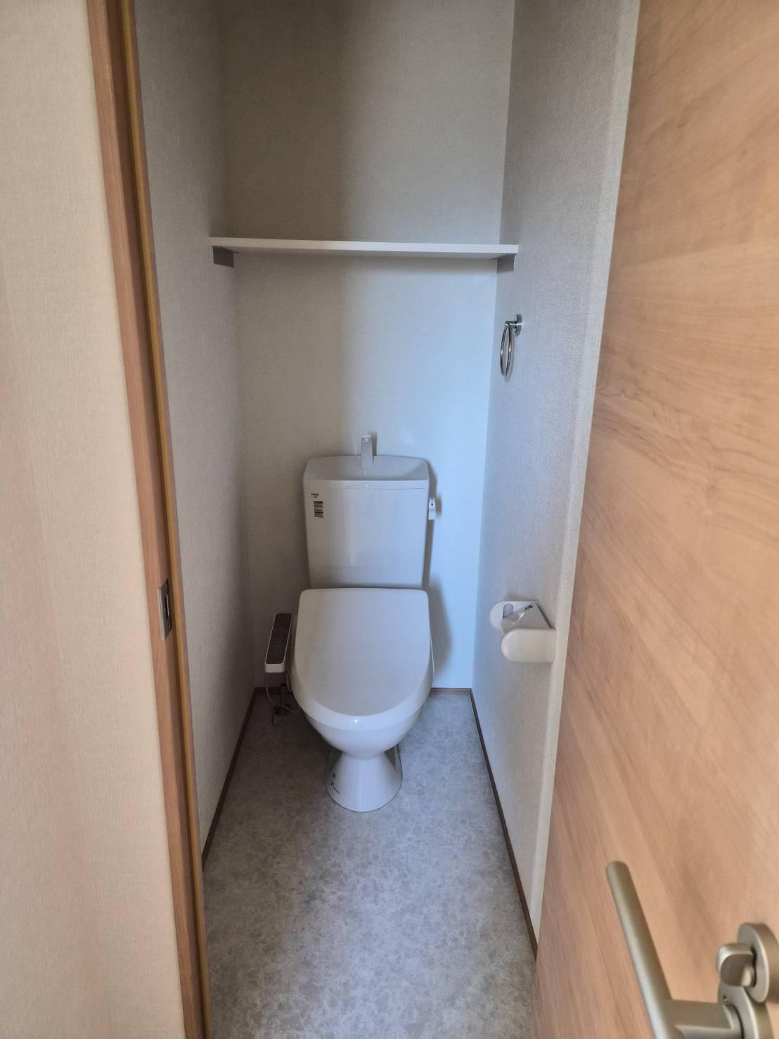 サニーヒル　Bのトイレ|清潔感のあるトイレです