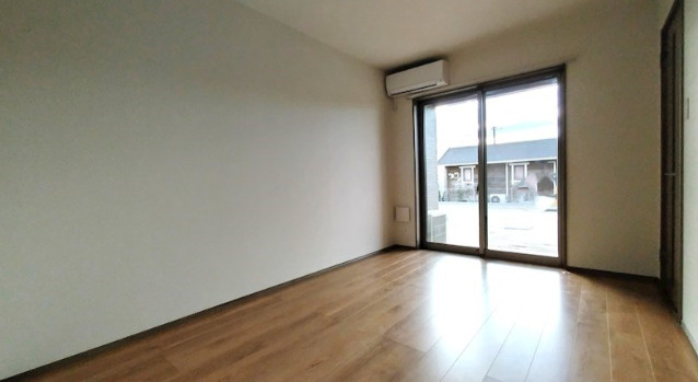 サニーヒル　Aの居間・リビング|使いやすい居間です