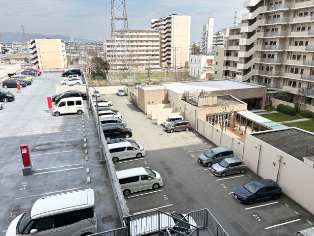 宝塚エリーの駐車場|自走式駐車場
洗車スペースもございます。
