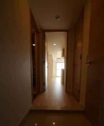 【玄関】メゾンカルム市谷仲之町
