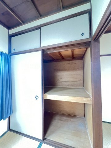 藤田借家の収納