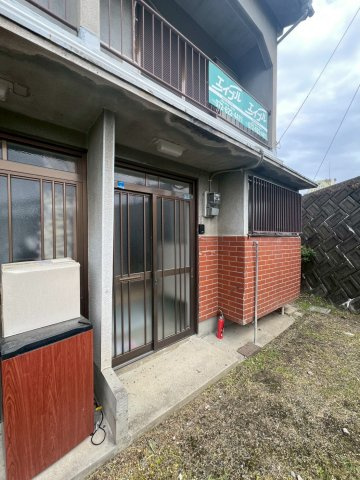 藤田借家のエントランス
