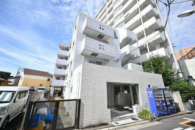 トップ金町の外観