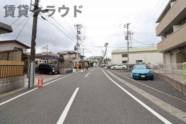 バニュルスⅣの周辺