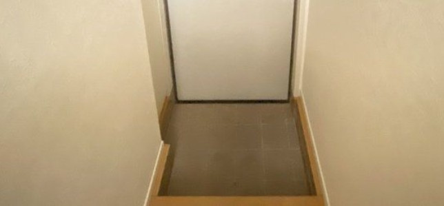 【玄関】