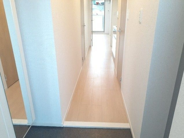 カランコエ川並の玄関|きれいな玄関です
