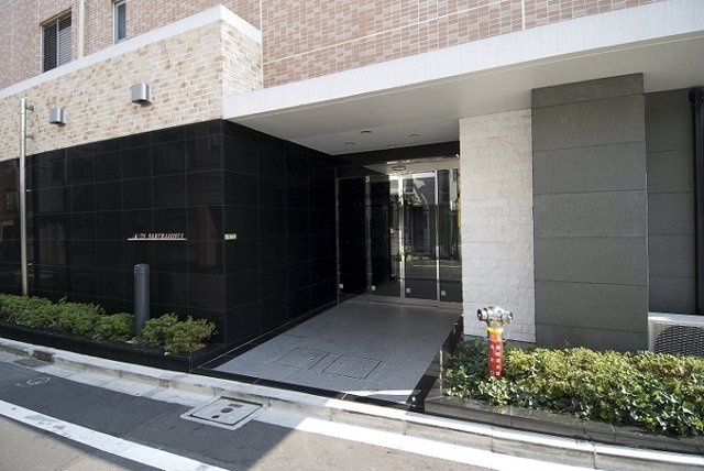 レジディア桜上水のエントランス