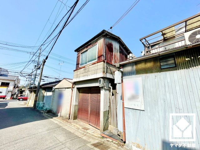 伏見区深草相深町の外観