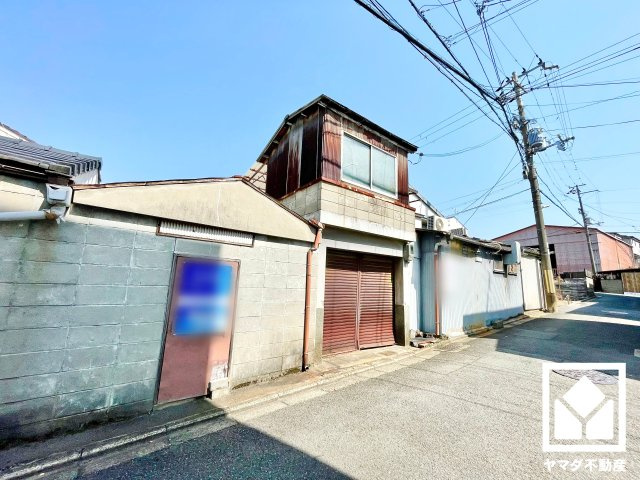 伏見区深草相深町の外観