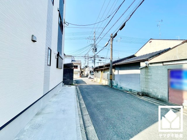 伏見区深草相深町の前面道路含む現地写真