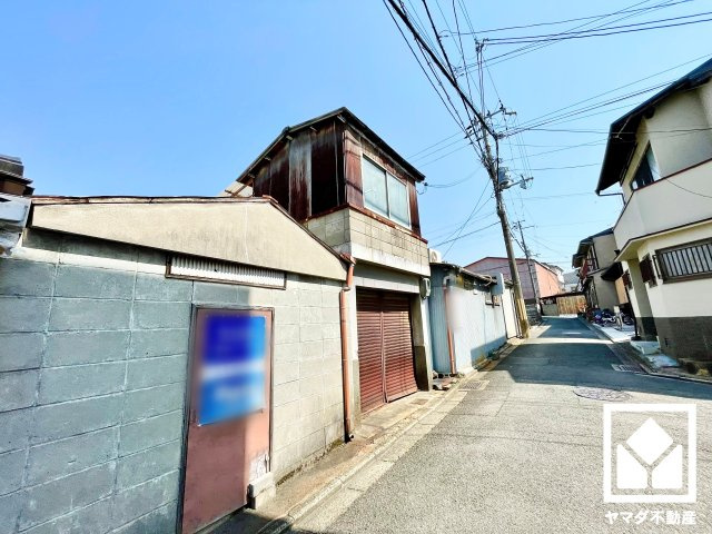 伏見区深草相深町の外観