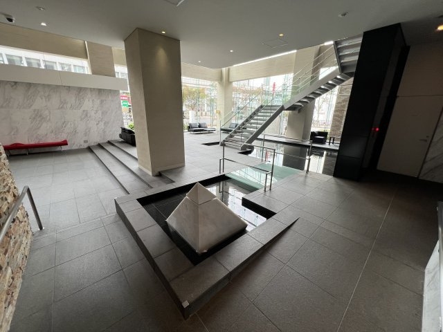 【ロビー】 | CHIBA CENTRAL TOWER