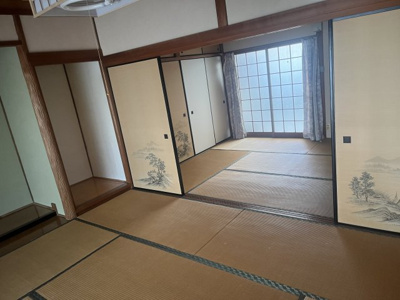 【居間・リビング】 | 西神吉町大国平屋戸建て | ゆったりとした居間です