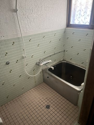 【浴室】 | 西神吉町大国平屋戸建て | 落ち着いた空間のお風呂です