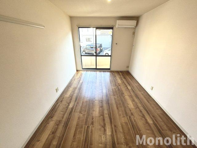 ドルチェ神明の居間・リビング