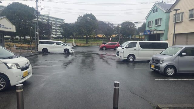 杉久保貸店舗の駐車場