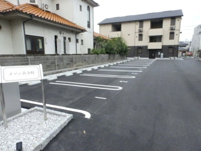 【駐車場】 | メゾン黄金町　B棟