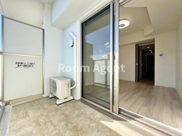 プレサンスTHE新栄のバルコニー