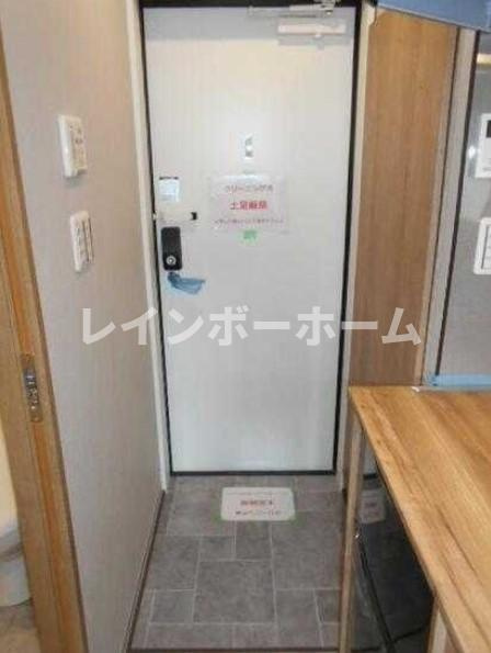 Ligere南行徳Westの玄関