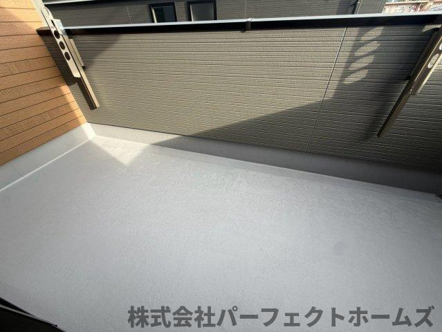 香里ケ丘8丁目戸建のバルコニー|広々としたバルコニーです
