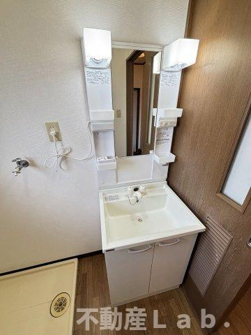 サン・ワインズマンションの洗面所
