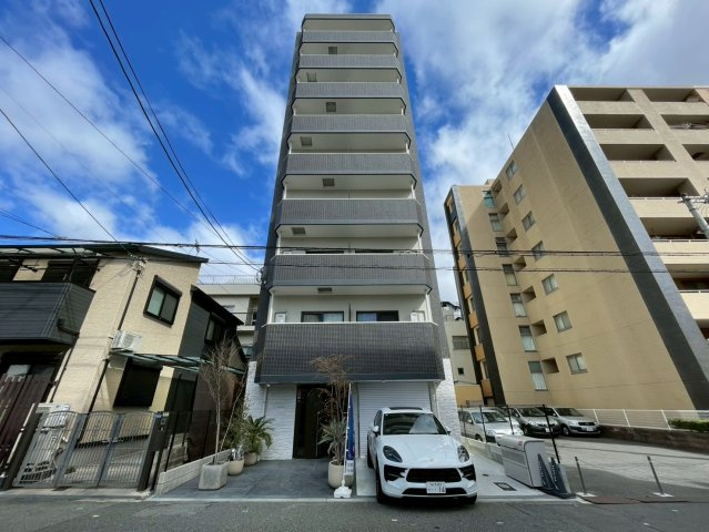 アートレジデンス上町の外観