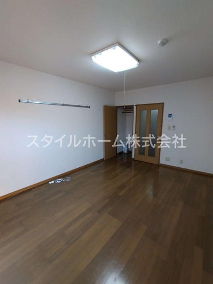【居間・リビング】 | ベルシャイン | 別部屋写真です。