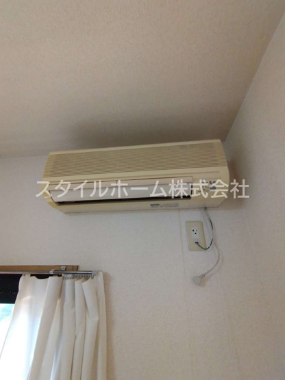 【設備】 | ベルシャイン | 別部屋写真です。