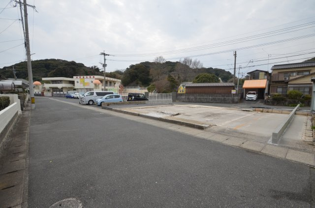 土地（門司区白野江１丁目）の前面道路含む現地写真|平坦地