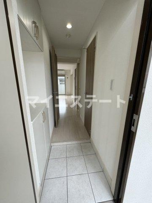 【玄関】 | LALO | 別部屋写真使用