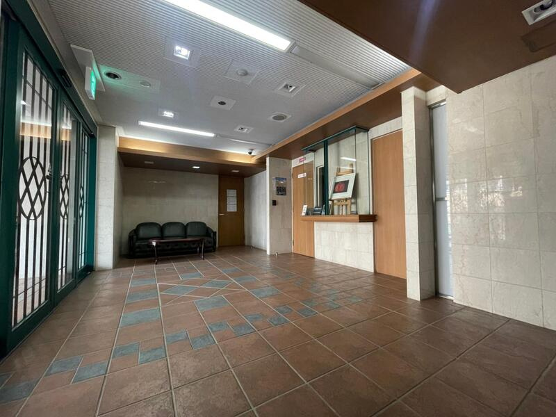 グランプレイズ宝塚南口のロビー|ロビーです