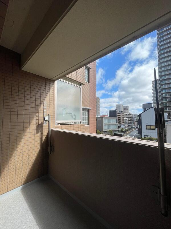 グランプレイズ宝塚南口のバルコニー|陽当たり良好なバルコニーです