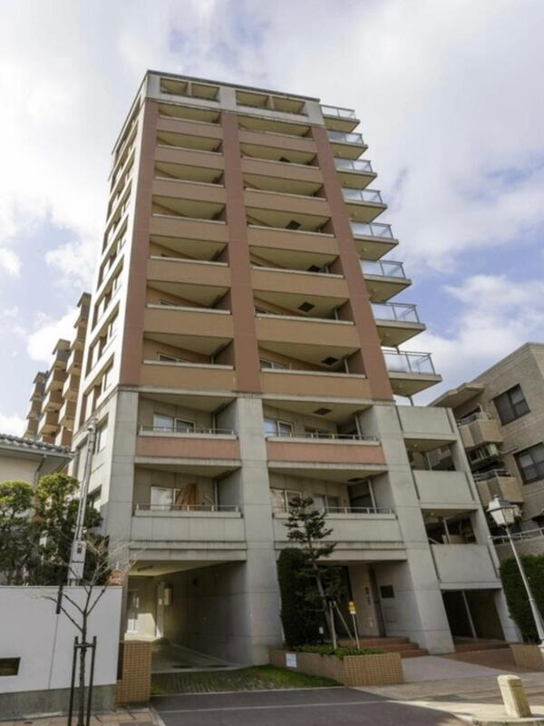 グランプレイズ宝塚南口の外観|外はこのようになっています