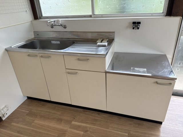 勘兵衛町２戸1のキッチン