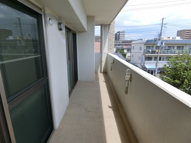 リバーフィールド茨木のバルコニー