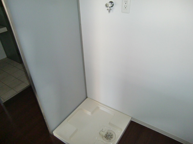 W.O.B.ROKKOHMICHIの内装|室内洗濯パン