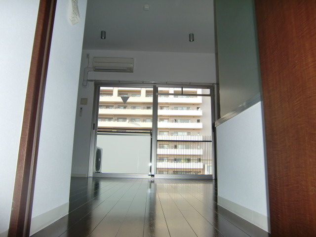 W.O.B.ROKKOHMICHIの洋室